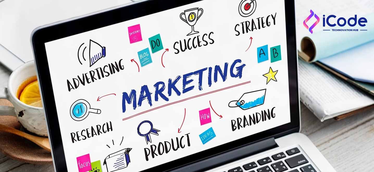 Digital marketing training session preparing students for creative roles in startups